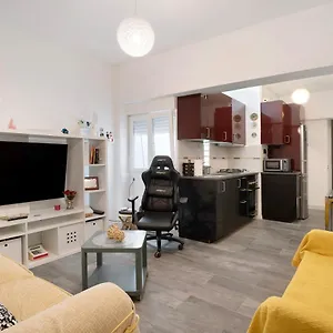 https://piso-leon-y-castillo.in-canary-islands.com